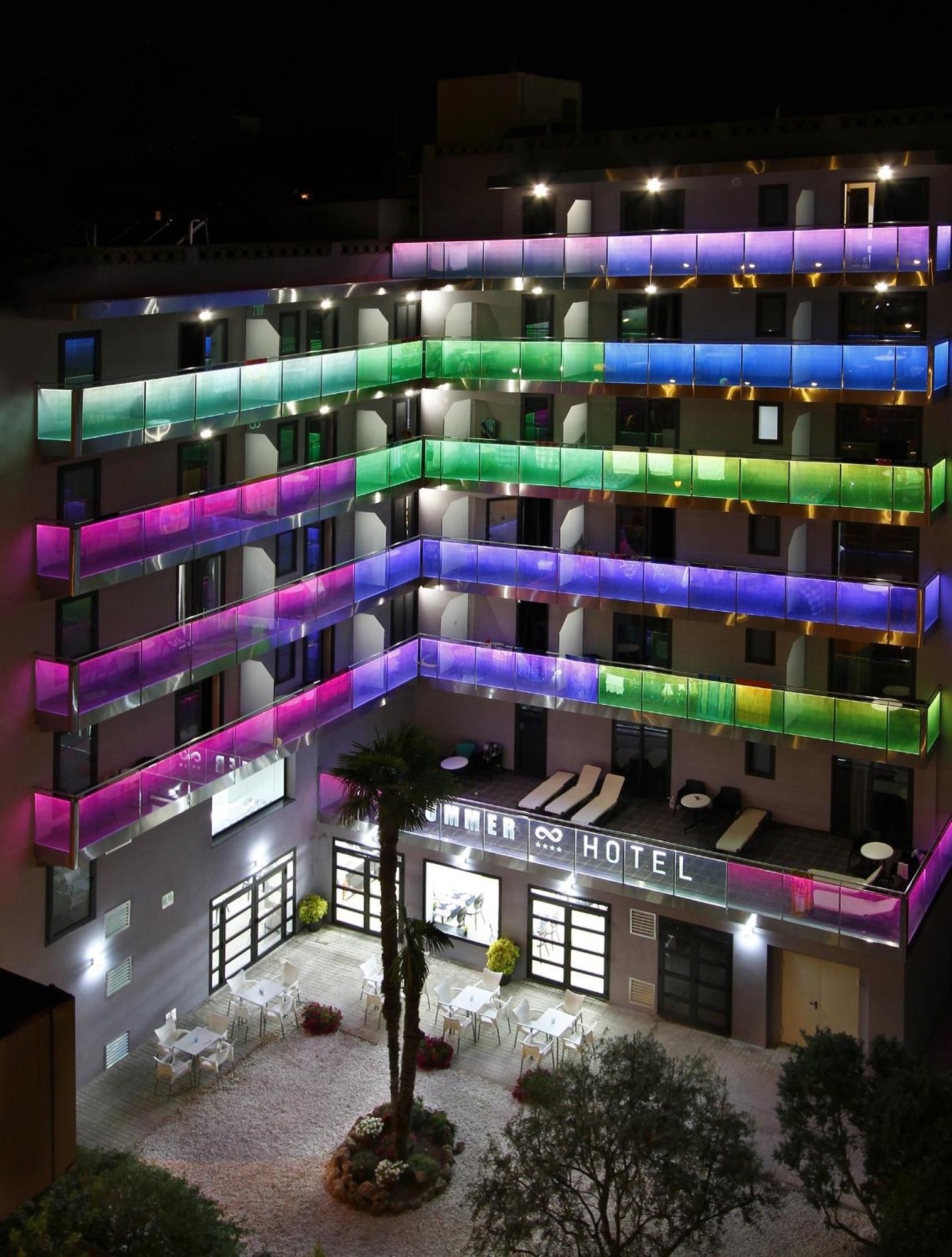Summer Hotel 칼레라 외부 사진