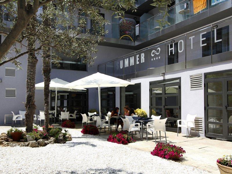 Summer Hotel 칼레라 외부 사진