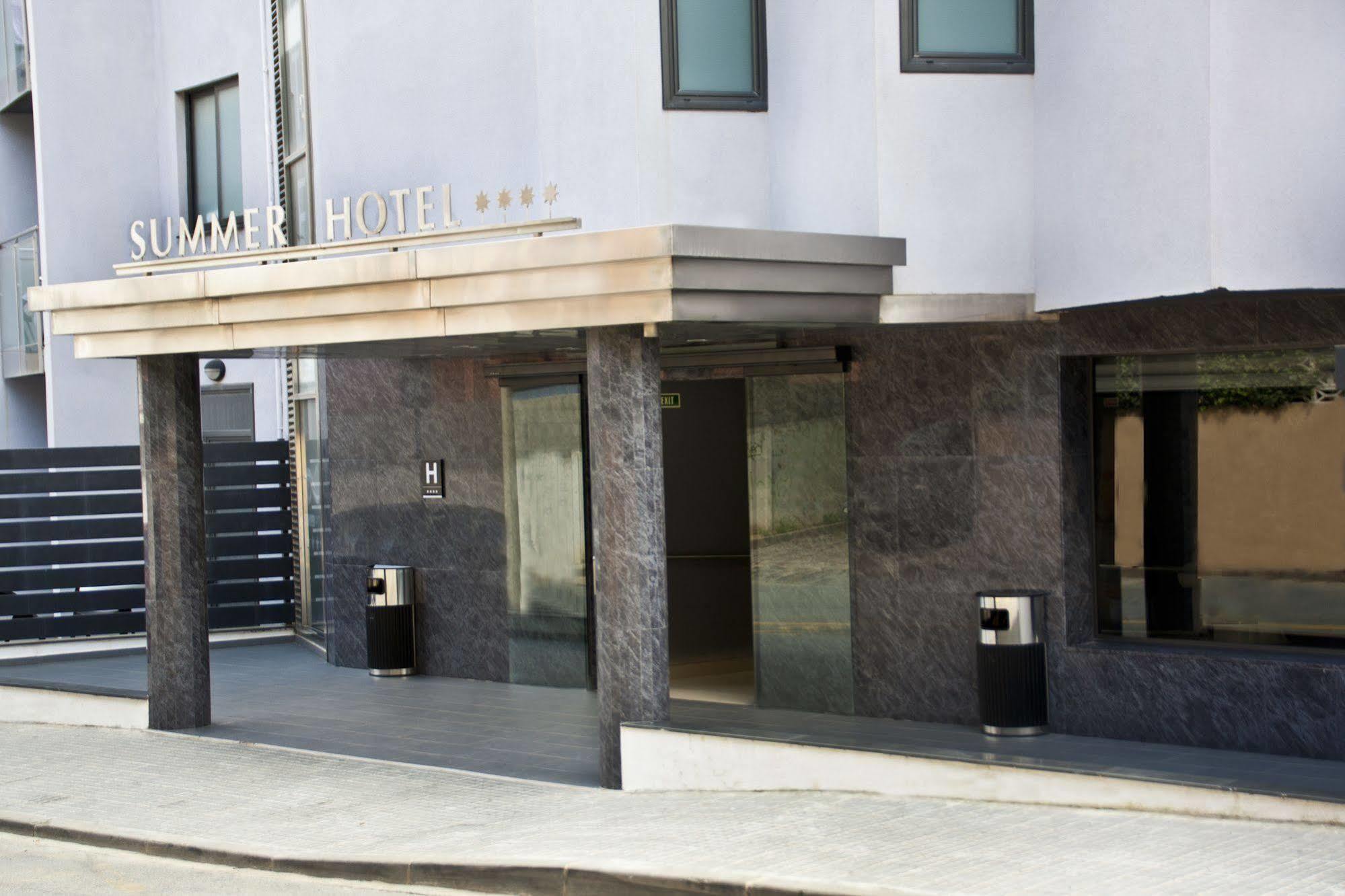 Summer Hotel 칼레라 외부 사진
